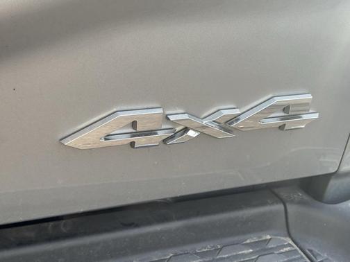 2022 RAM 3500 Laramie Crew Cab 4x4 8' Box