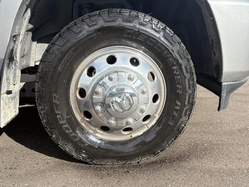 2022 RAM 3500 Laramie Crew Cab 4x4 8' Box