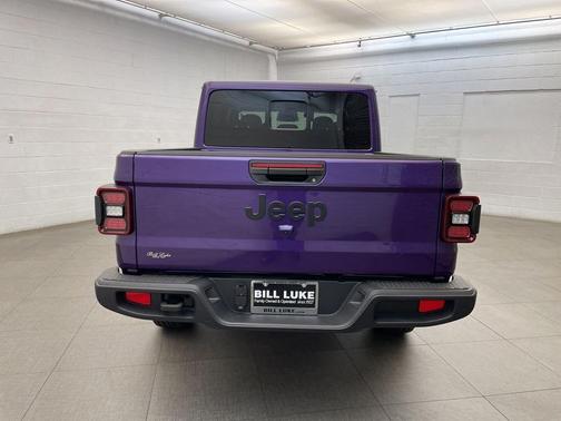 2026 Jeep Gladiator Sport S