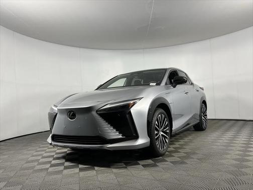 2023 Lexus RZ 450e Luxury