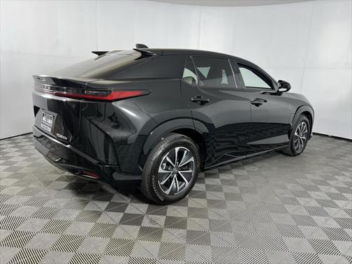 2024 Lexus RZ 300e Premium