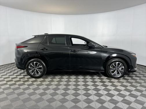 2024 Lexus RZ 300e Premium