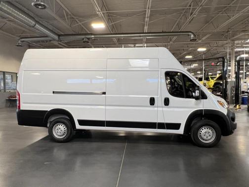 2025 RAM ProMaster 3500 High Roof