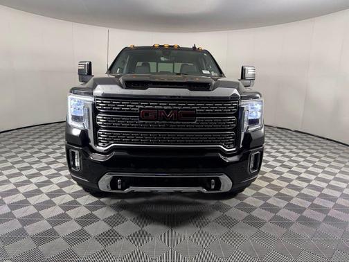 Black 2022 GMC Sierra 3500 Denali