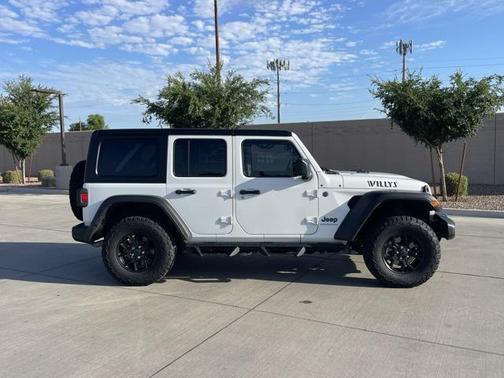 2024 Jeep Wrangler 4xe Willys
