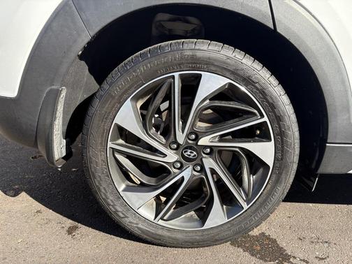 2019 Hyundai TUCSON Sport