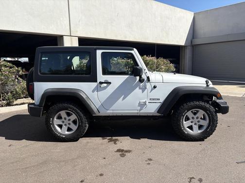 2017 Jeep Wrangler Sport