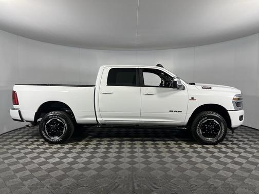 2025 RAM 2500 Laramie Crew Cab 4x4 6'4' Box