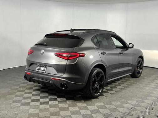 2022 Alfa Romeo Stelvio Ti
