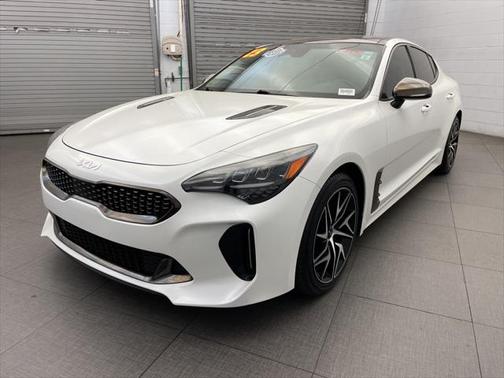 2023 Kia Stinger GT-Line