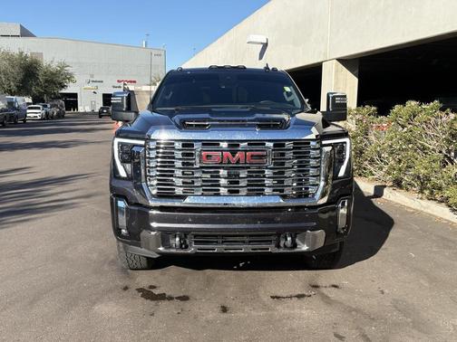 2025 GMC Sierra 2500 Denali