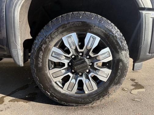 2025 GMC Sierra 2500 Denali