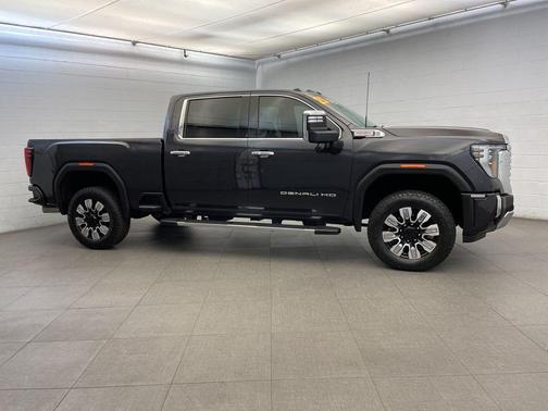 2025 GMC Sierra 2500 Denali