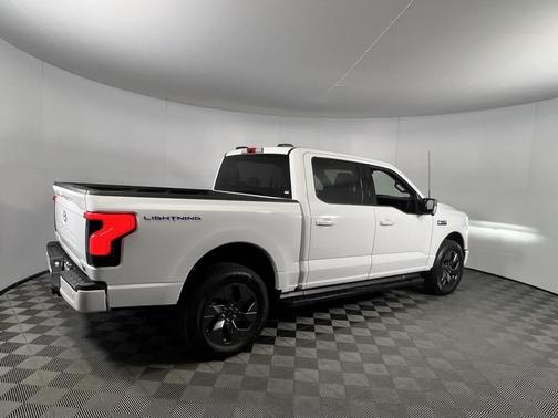 2024 Ford F-150 Lightning Flash