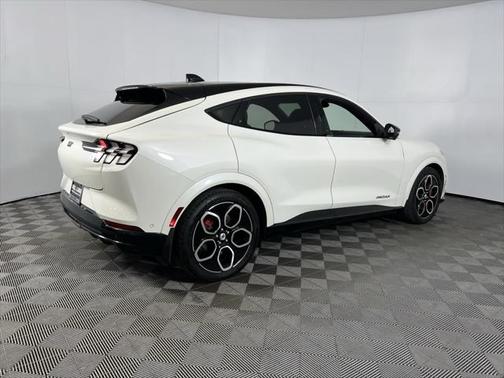 2022 Ford Mustang Mach-E GT