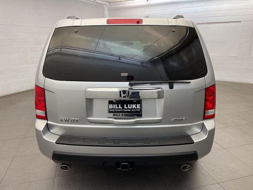 Alabaster Silver Metallic 2011 Honda Pilot EX-L