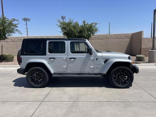 2023 Jeep Wrangler 4xe Sahara
