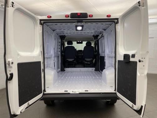 2025 RAM ProMaster 1500 Low Roof