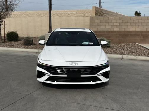 2025 Hyundai ELANTRA HEV Limited