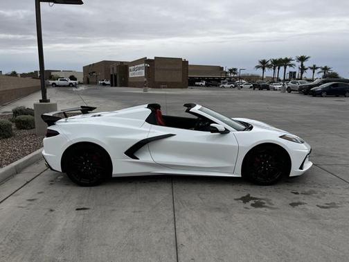 2025 Chevrolet Corvette Stingray w/1LT
