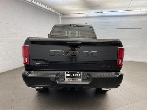 2025 RAM 2500 Limited Crew Cab 4x4 6'4' Box