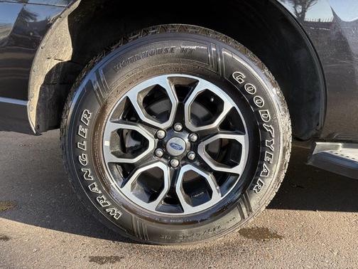 2022 Ford Expedition XLT