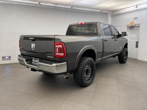 2022 RAM 2500 Laramie Crew Cab 4x4 6'4' Box