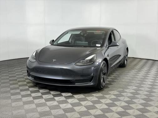 2023 Tesla Model 3 Standard Range