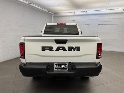 2025 RAM 2500 Tradesman Crew Cab 4x4 8' Box