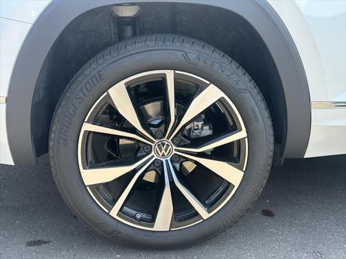 2024 Volkswagen Atlas 2.0T SEL Premium R-Line 4MOTION