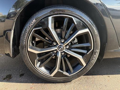 2023 Nissan Altima SR FWD