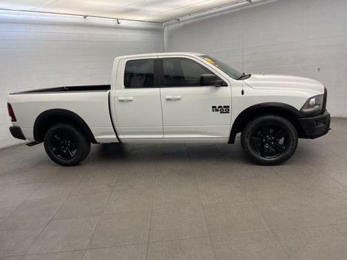 Bright White Clearcoat 2019 RAM 1500 Classic Warlock Quad Cab 4x2 6'4' Box