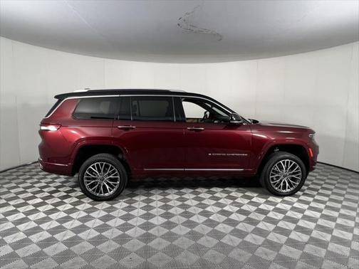 2023 Jeep Grand Cherokee L Summit Reserve