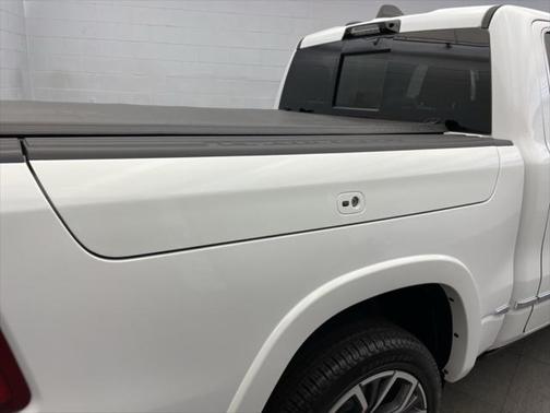 2025 RAM 1500 ST