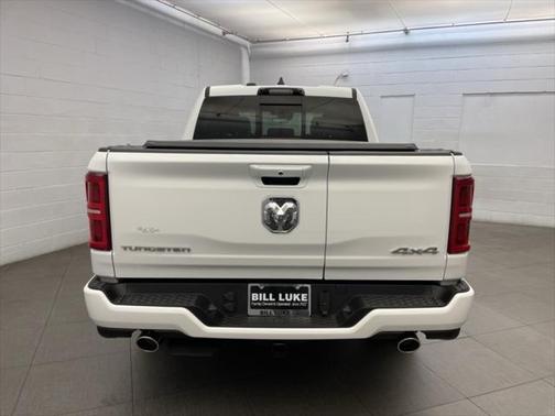 2025 RAM 1500 ST