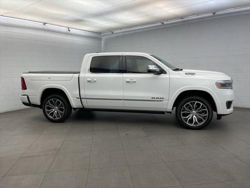 2025 RAM 1500 ST