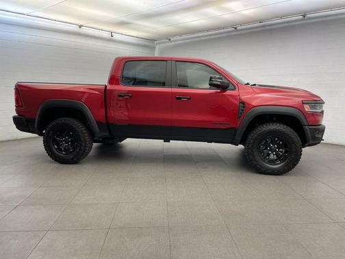 2026 RAM 1500 RHO Crew Cab 4x4 5'7' Box