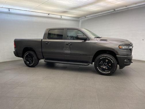 Granite Crystal Metallic Clearcoat 2026 RAM 1500 Warlock Crew Cab 4x4 5'7' Box