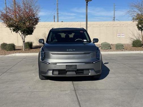 2024 Kia EV9 Wind