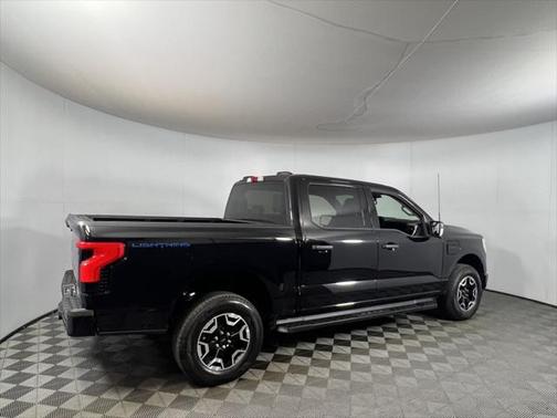 2023 Ford F-150 Lightning XLT