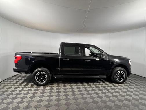 2023 Ford F-150 Lightning XLT