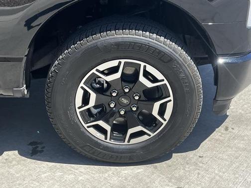 2023 Ford F-150 Lightning XLT