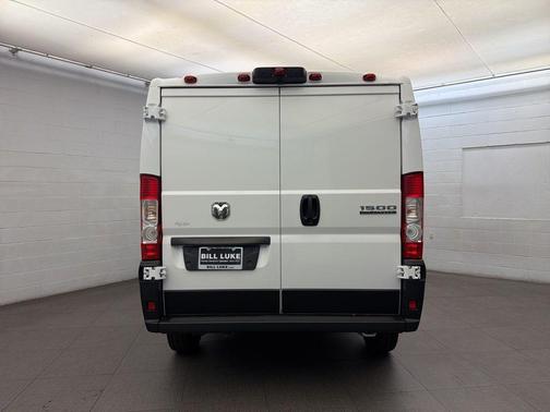 2026 RAM ProMaster 1500 Low Roof