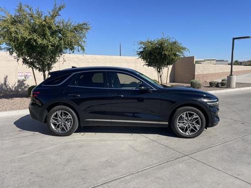 2023 Genesis GV70 2.5T AWD