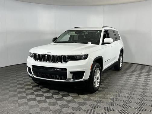 2022 Jeep Grand Cherokee L Laredo