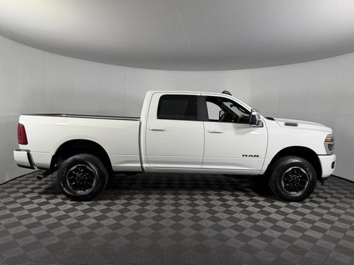 2025 RAM 2500 Laramie Crew Cab 4x4 6'4' Box