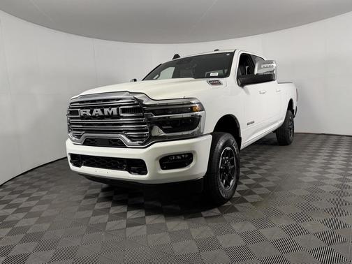 2025 RAM 2500 Laramie Crew Cab 4x4 6'4' Box