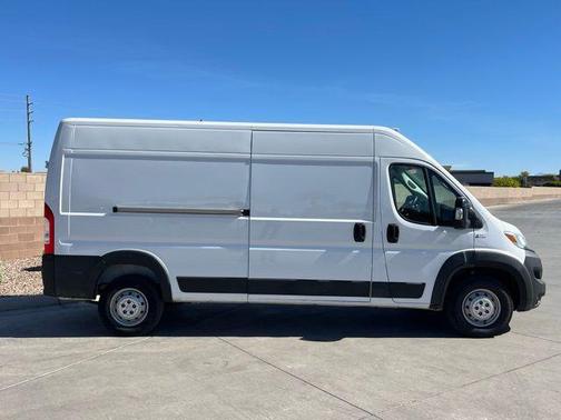 Bright White Clearcoat 2023 RAM ProMaster 2500 High Roof