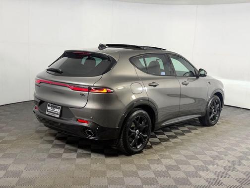 Gray Cray 2024 Dodge Hornet R/T Plus EAWD