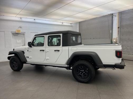 2025 Jeep Gladiator Sport